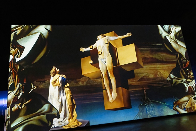 Bassins de lumières-Dali-065